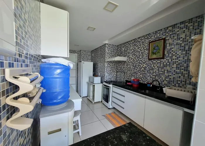 Apartamento De 3 Quartos A 100 Metros Da Praia De Boa Viagem