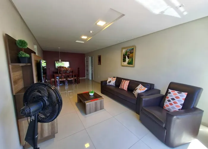 Apartamento De 3 Quartos A 100 Metros Da Praia De Boa Viagem