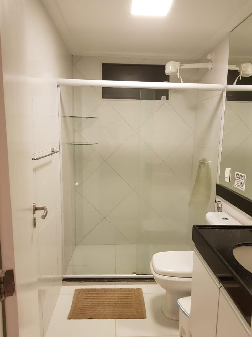 De 3 Quartos A 100 Metros Da De Boa Viagem Recife