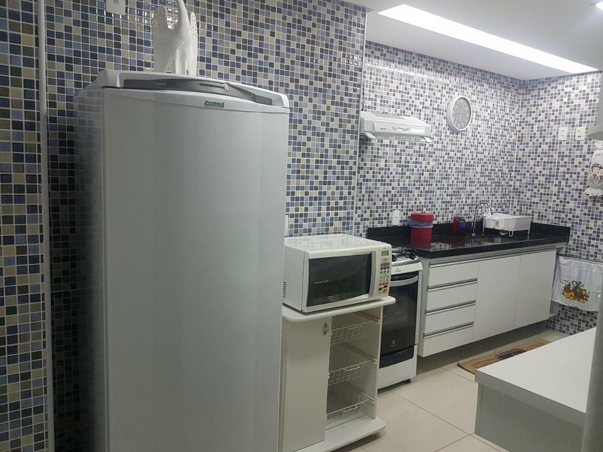 De 3 Quartos A 100 Metros Da De Boa Viagem Recife